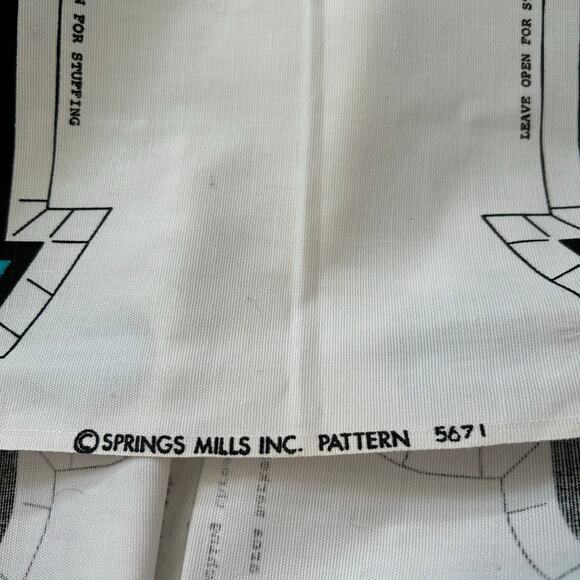 Springs Mills 5671 Cut & Sew Train Panel Uncut Vintage Fabric Toy Set - Picture 5 of 12